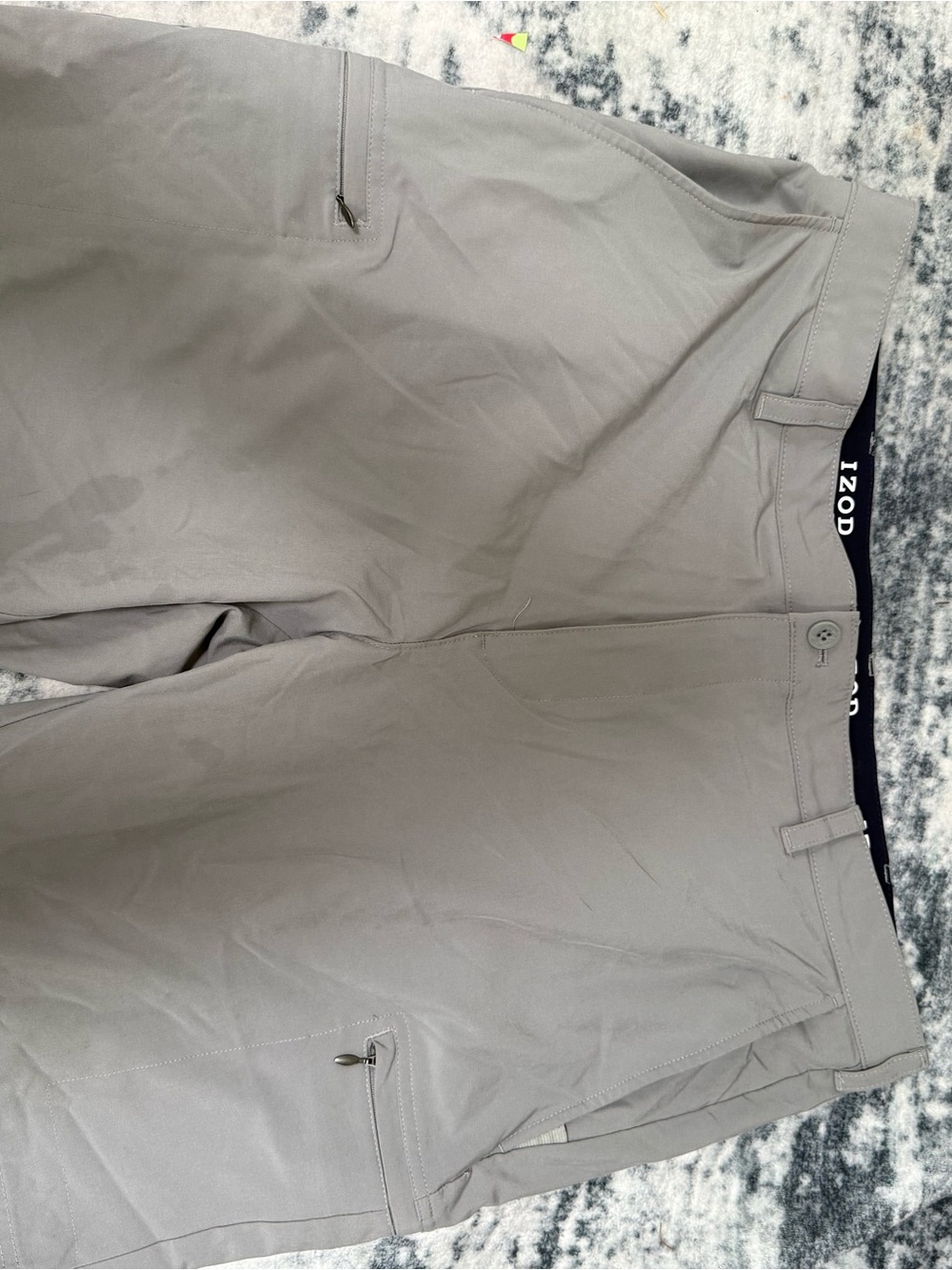 Izod Golf Light Gray Performance Shorts with Contrast Waistband